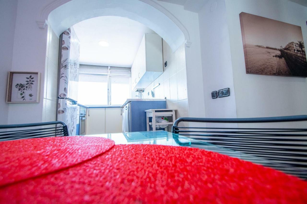 Ferienwohnung Apartamento La Atlantida Cádiz Exterior foto